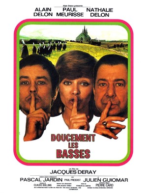 Doucement les basses - French Movie Poster (thumbnail)