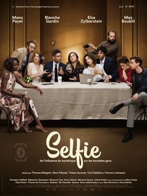 Selfie - French Movie Poster (thumbnail)