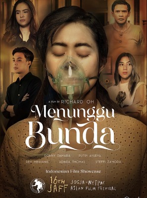 Menunggu Bunda - Indonesian Movie Poster (thumbnail)