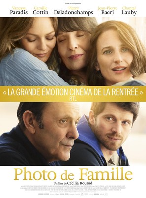 Photo de famille - French Movie Poster (thumbnail)