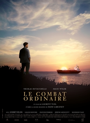 Le combat ordinaire - French Movie Poster (thumbnail)