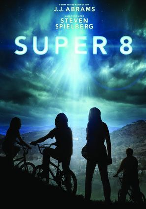 Super 8 - DVD movie cover (thumbnail)