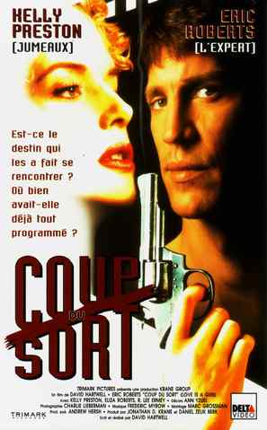 Love Is a Gun - French VHS movie cover (thumbnail)