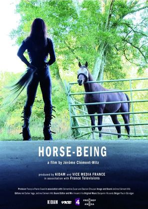 Horse Being - French Movie Poster (thumbnail)