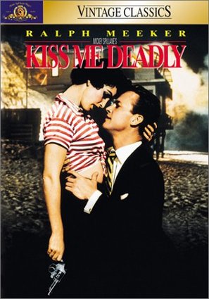 Kiss Me Deadly - DVD movie cover (thumbnail)