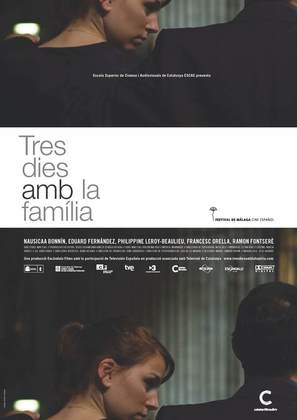 Tres dies amb la fam&iacute;lia - Spanish Movie Poster (thumbnail)