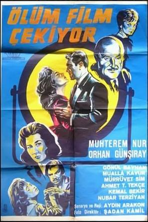 &Ouml;l&uuml;m film &ccedil;ekiyor - Turkish Movie Poster (thumbnail)