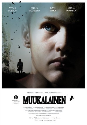 Muukalainen - Finnish Movie Poster (thumbnail)