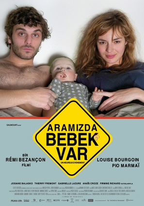 Un heureux &eacute;venement - Turkish Movie Poster (thumbnail)