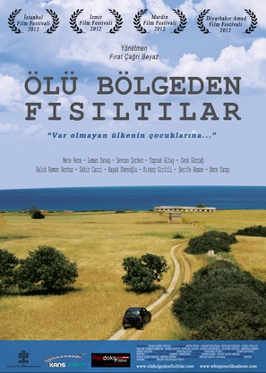 &Ouml;l&uuml; b&ouml;lgeden fisiltilar - Turkish Movie Poster (thumbnail)