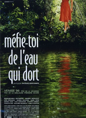 M&eacute;fie-toi de l&#039;eau qui dort - French Movie Poster (thumbnail)