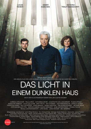 Das Licht in einem dunklen Haus - German Movie Poster (thumbnail)
