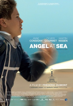 Un ange &agrave; la mer - Canadian Movie Poster (thumbnail)