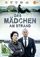 Das Mädchen am Strand poster thumbnail
